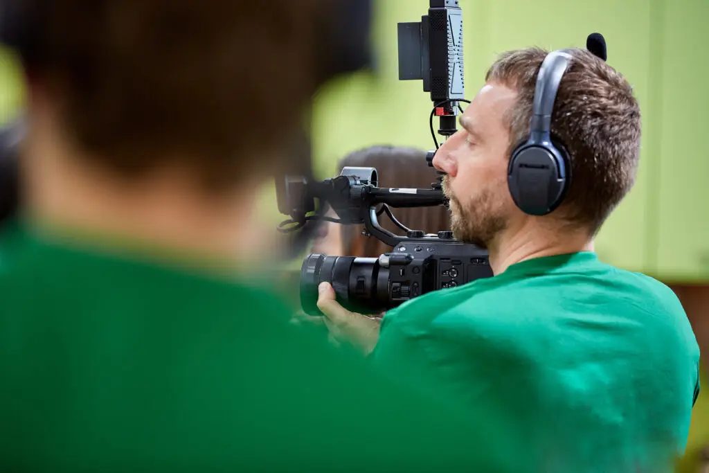 Kameramann Kosten dargestellt von Kameramann